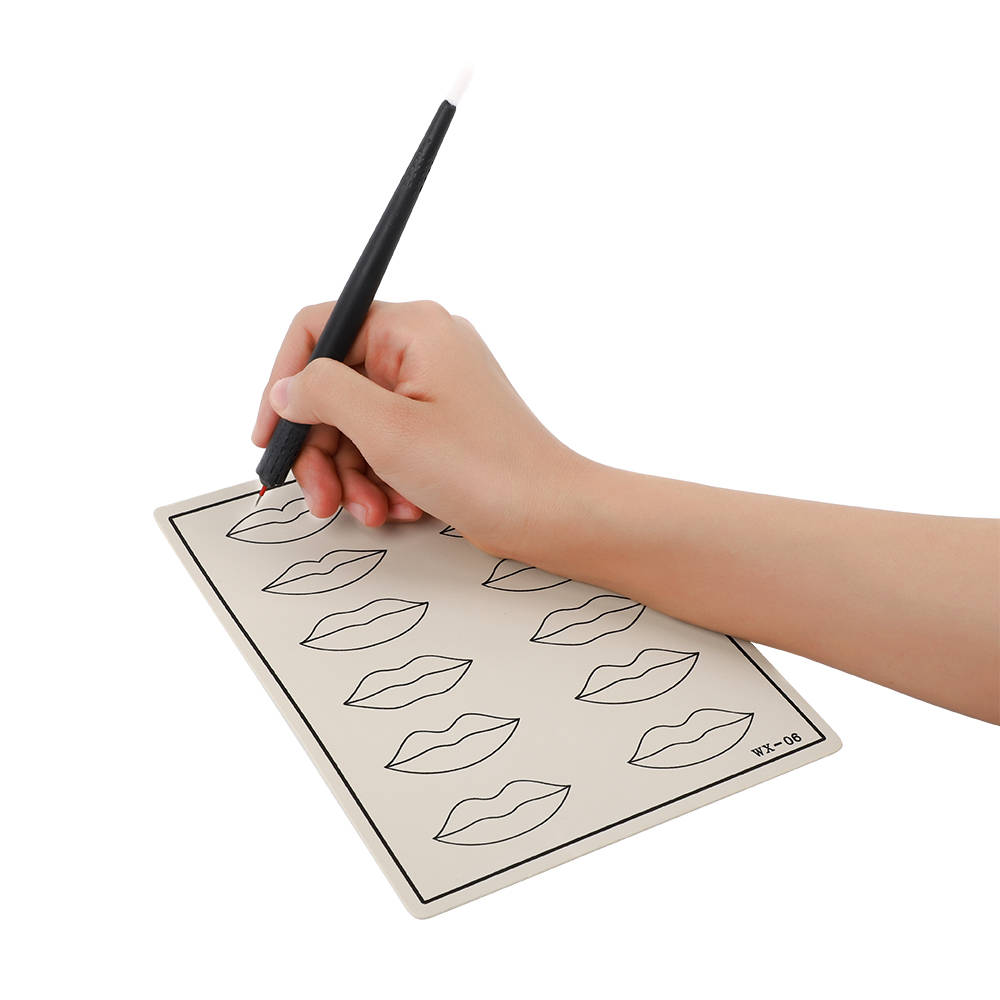 PRACTICE SKIN LIPS - CharmingTattooSupply